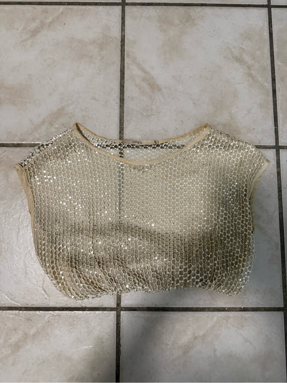 Sequined Cap-Sleeve Crop Top in Gold